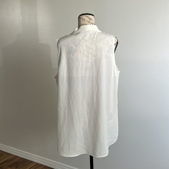 Calvin Klein Short Sleeve Blouse Large - Picture 3 of 5